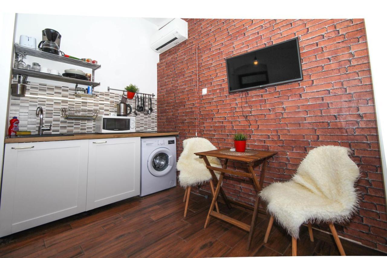 Fab 'N' Chic Apartments Split Exterior foto